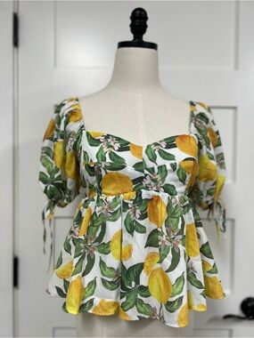 ENGLISH FACTORY - Women’s Lemon Print puff sleeve  Top - S